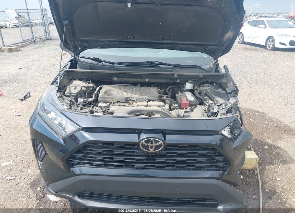 2021 TOYOTA RAV4 VIN: 2T3H1RFV0MC123615