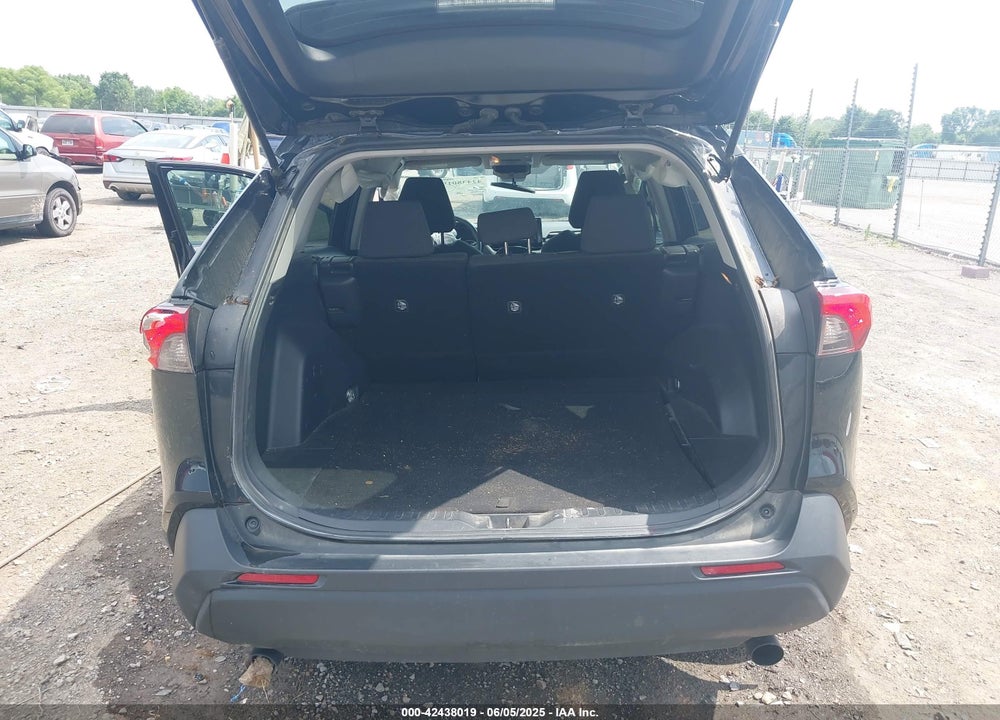 2021 TOYOTA RAV4 VIN: 2T3H1RFV0MC123615
