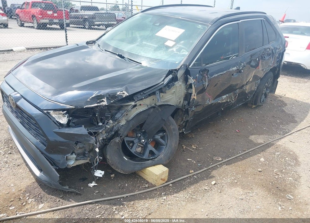 2021 TOYOTA RAV4 VIN: 2T3H1RFV0MC123615