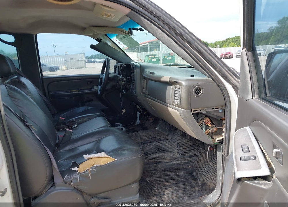 2006 GMC SIERRA 2500HD WORK TRUCK VIN: 1GTHC23U36F157077