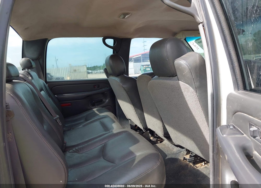 2006 GMC SIERRA 2500HD WORK TRUCK VIN: 1GTHC23U36F157077