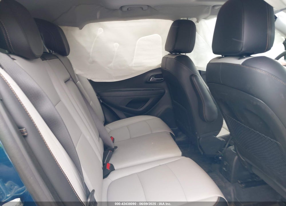 2020 CHEVROLET TRAX VIN: 3GNCJRSB1LL249645