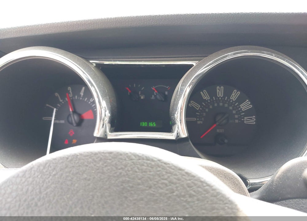 2005 FORD MUSTANG V6 DELUXE/V6 PREMIUM VIN: 1ZVFT80N855140381