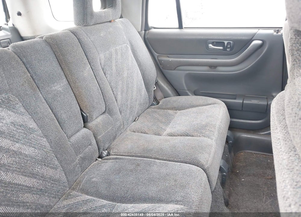 1999 HONDA CR-V EX VIN: JHLRD1867XC069516