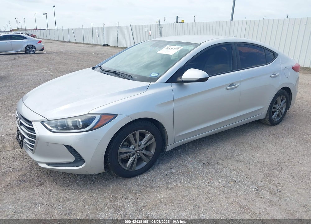 2018 HYUNDAI ELANTRA SEL VIN: 5NPD84LF7JH224226