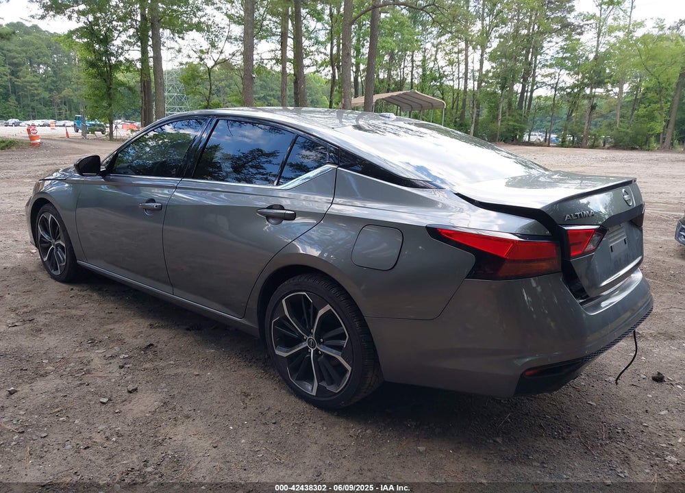 2023 NISSAN ALTIMA SR VIN: 1N4BL4CV2PN370559