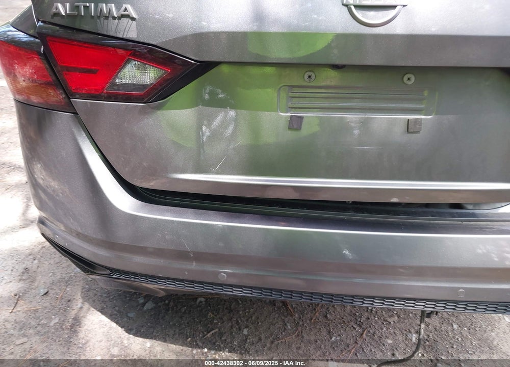 2023 NISSAN ALTIMA SR VIN: 1N4BL4CV2PN370559