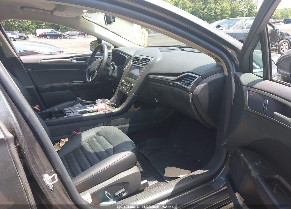 2017 FORD FUSION VIN: 3FA6P0PU3HR121802