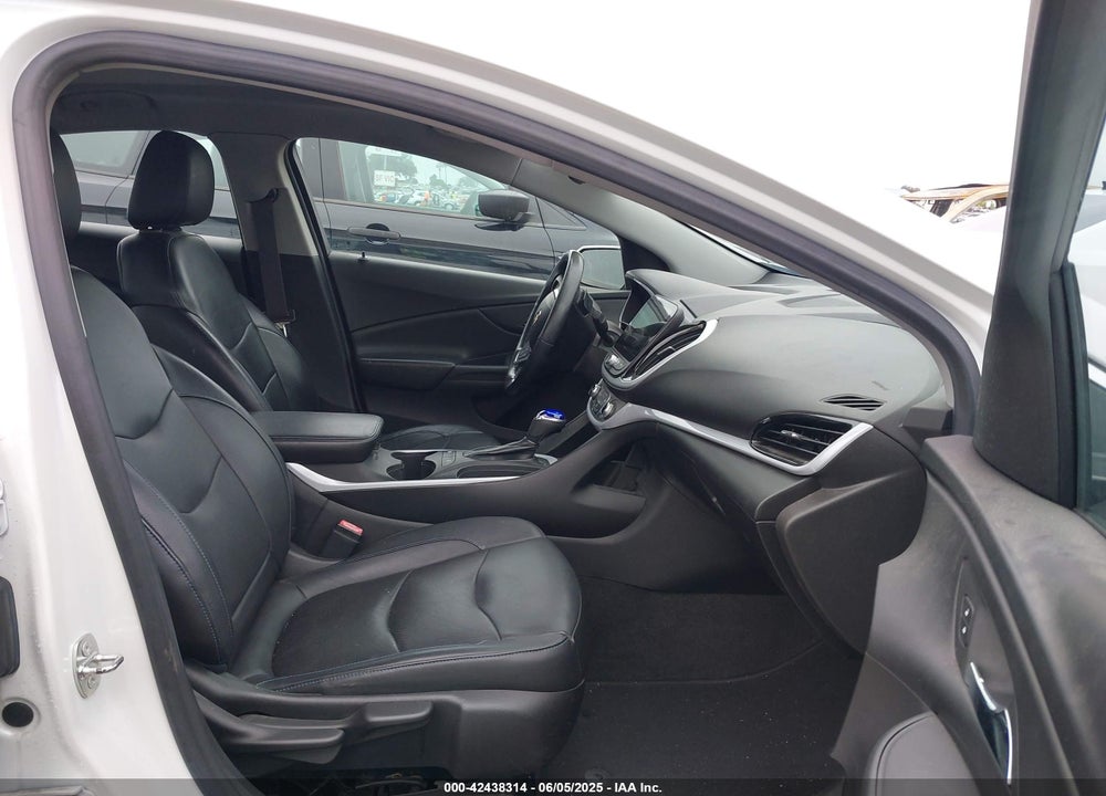 2016 CHEVROLET VOLT VIN: 1G1RC6S5XGU123021