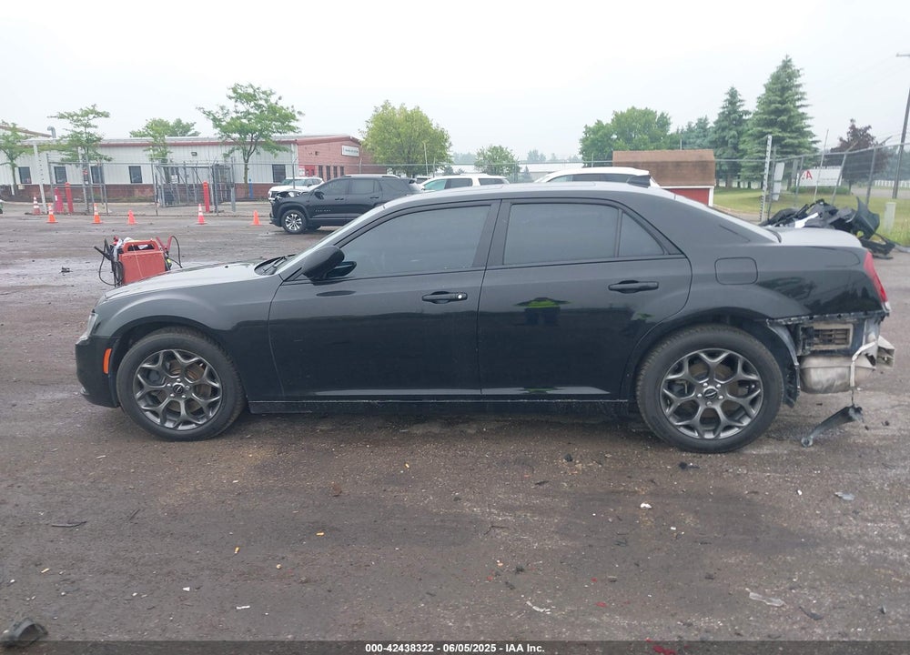 2015 CHRYSLER 300 VIN: 2C3CCAGG6FH892339