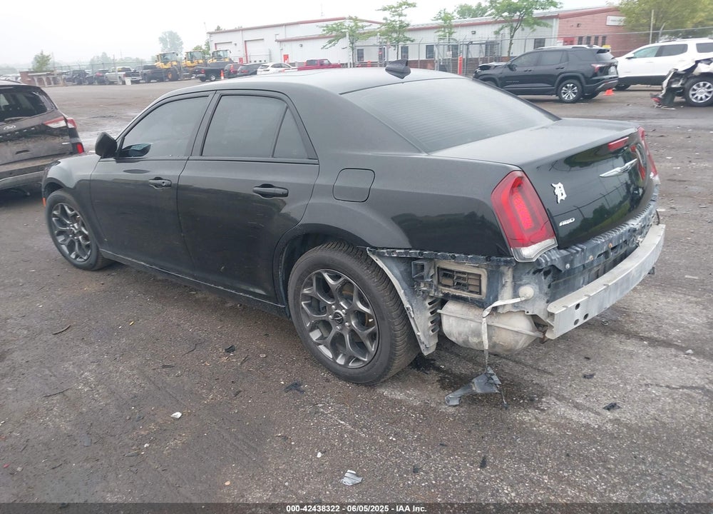 2015 CHRYSLER 300 VIN: 2C3CCAGG6FH892339
