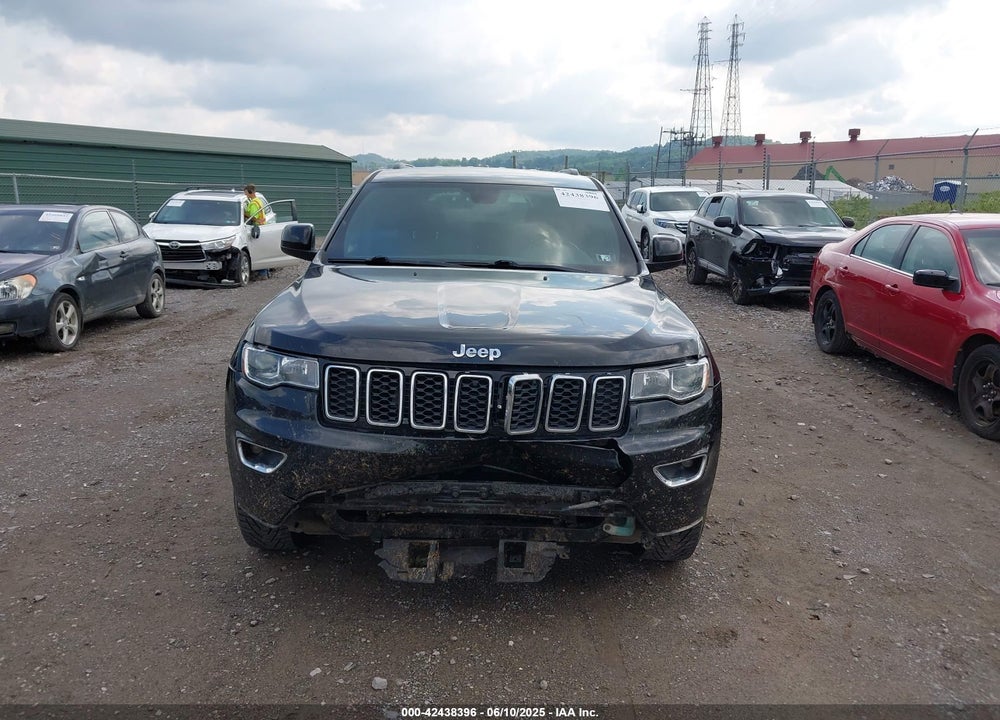 2017 JEEP GRAND CHEROKEE VIN: 1C4RJFAG5HC891819