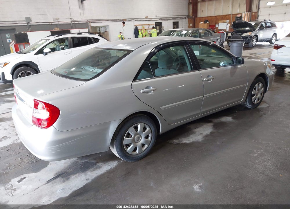 2004 TOYOTA CAMRY LE VIN: 4T1BE32K64U327071