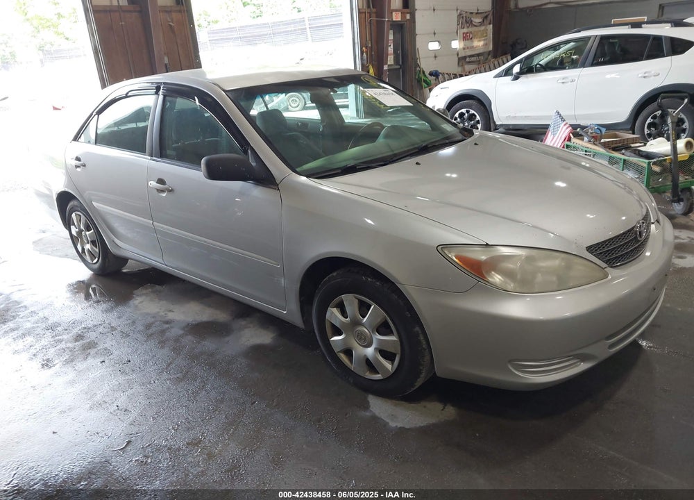 2004 TOYOTA CAMRY LE VIN: 4T1BE32K64U327071