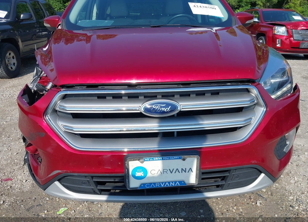 2017 FORD ESCAPE VIN: 1FMCU9J95HUB25837