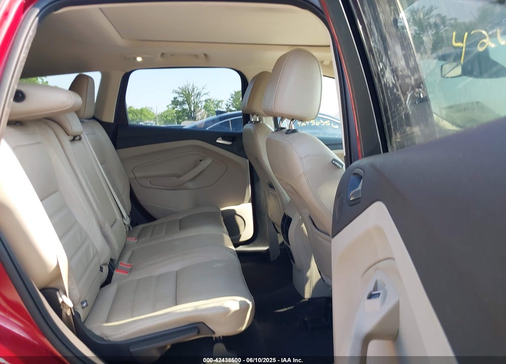 2017 FORD ESCAPE VIN: 1FMCU9J95HUB25837