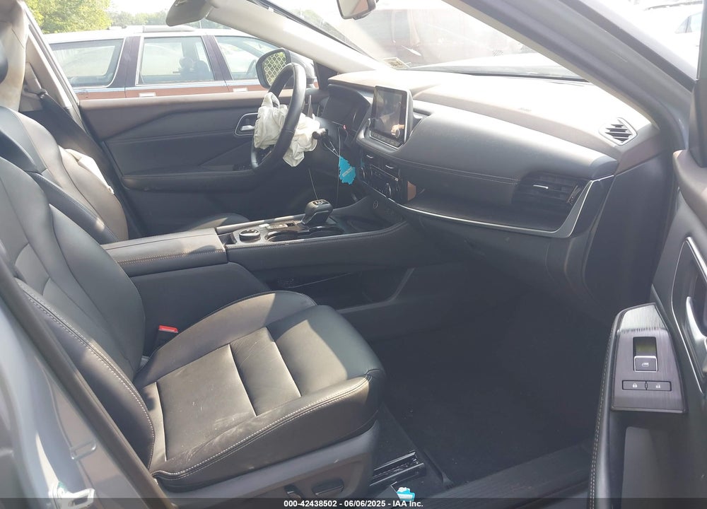 2021 NISSAN ROGUE VIN: 5N1AT3CB8MC842580