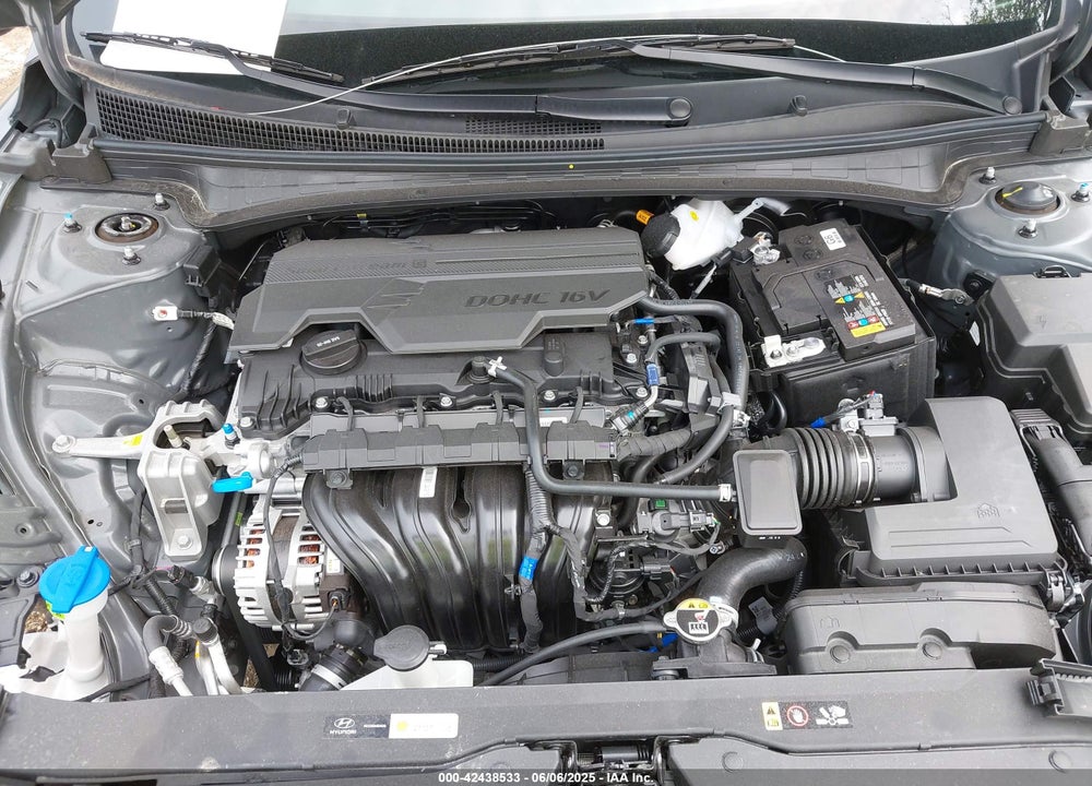 2025 HYUNDAI ELANTRA VIN: KMHLS4DG9SU951455