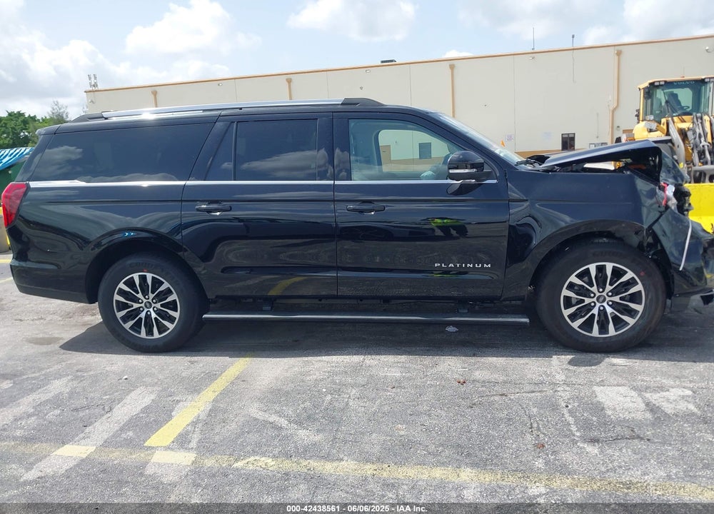 2025 FORD EXPEDITION PLATINUM MAX VIN: 1FMJK1M89SEA17806