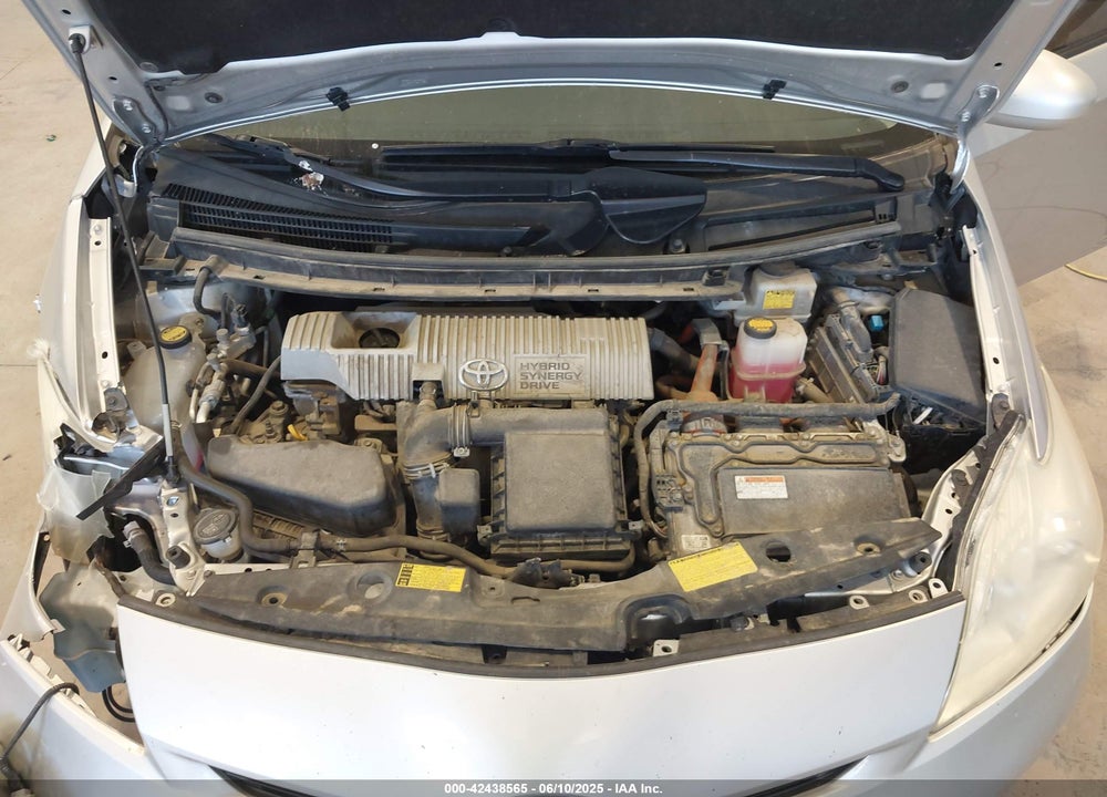 2013 TOYOTA PRIUS THREE VIN: JTDKN3DU7D1728505