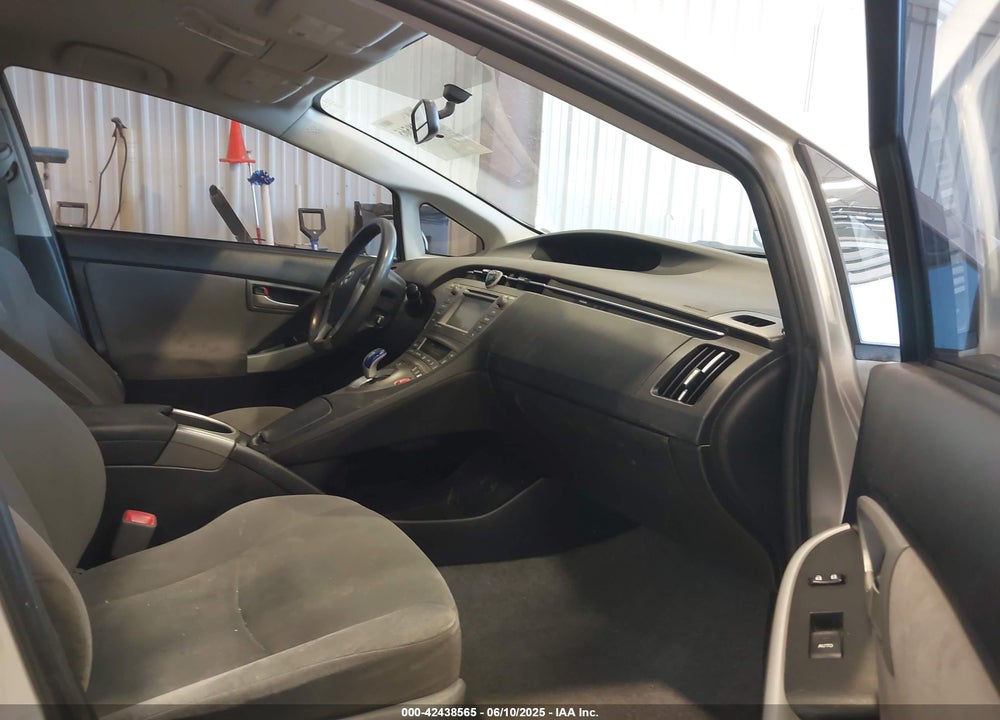 2013 TOYOTA PRIUS THREE VIN: JTDKN3DU7D1728505