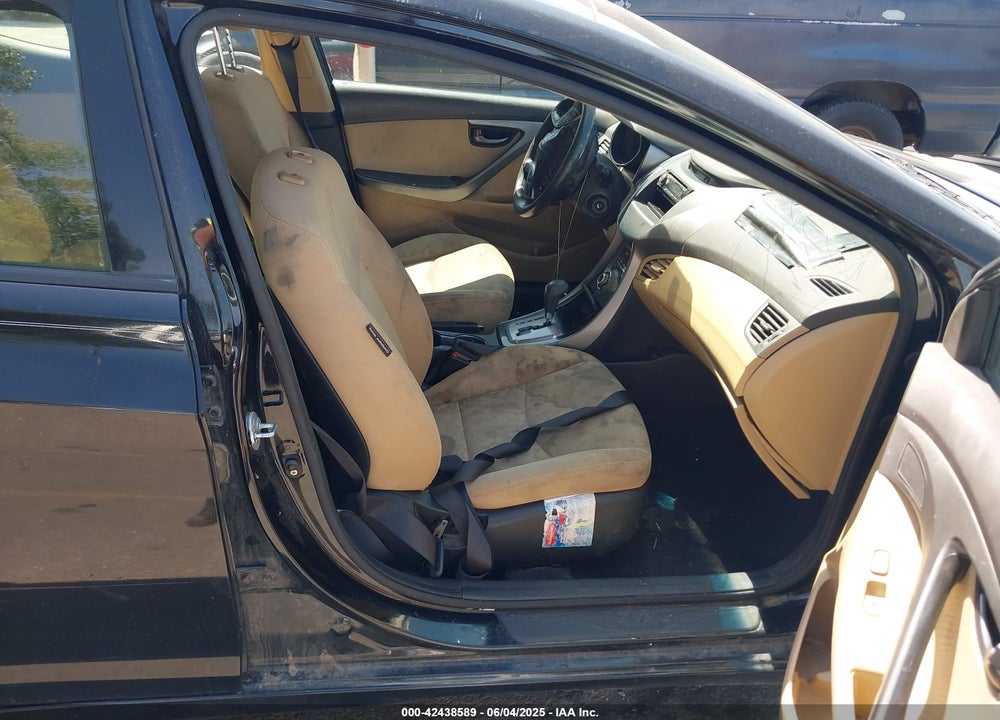2013 HYUNDAI ELANTRA GLS VIN: KMHDH4AE0DU894846