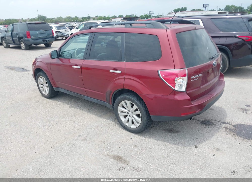 2012 SUBARU FORESTER 2.5X PREMIUM VIN: JF2SHBCC1CH412213