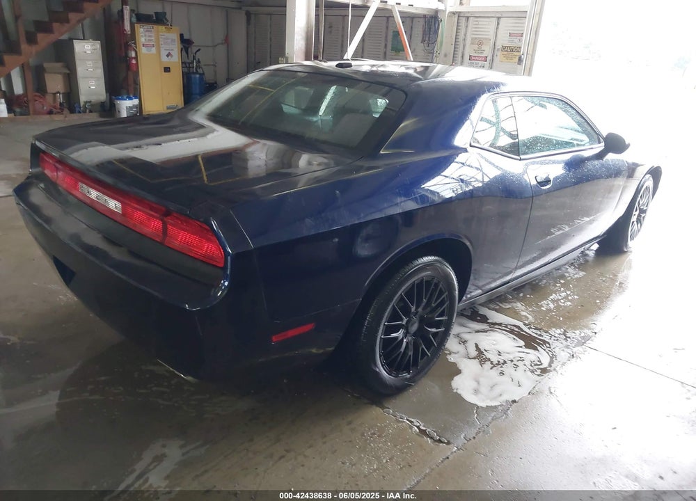 2014 DODGE CHALLENGER SXT VIN: 2C3CDYAG7EH302503
