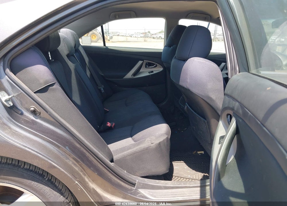 2011 TOYOTA CAMRY SE VIN: 4T1BF3EK3BU610369