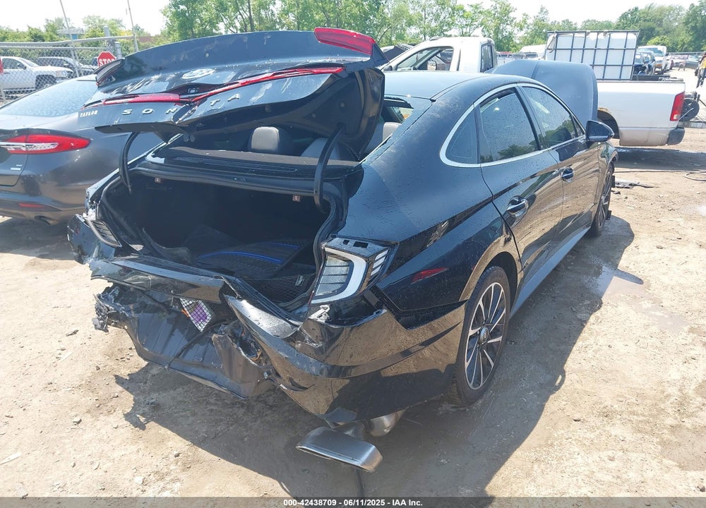 2020 HYUNDAI SONATA VIN: 5NPEJ4J27LH041775