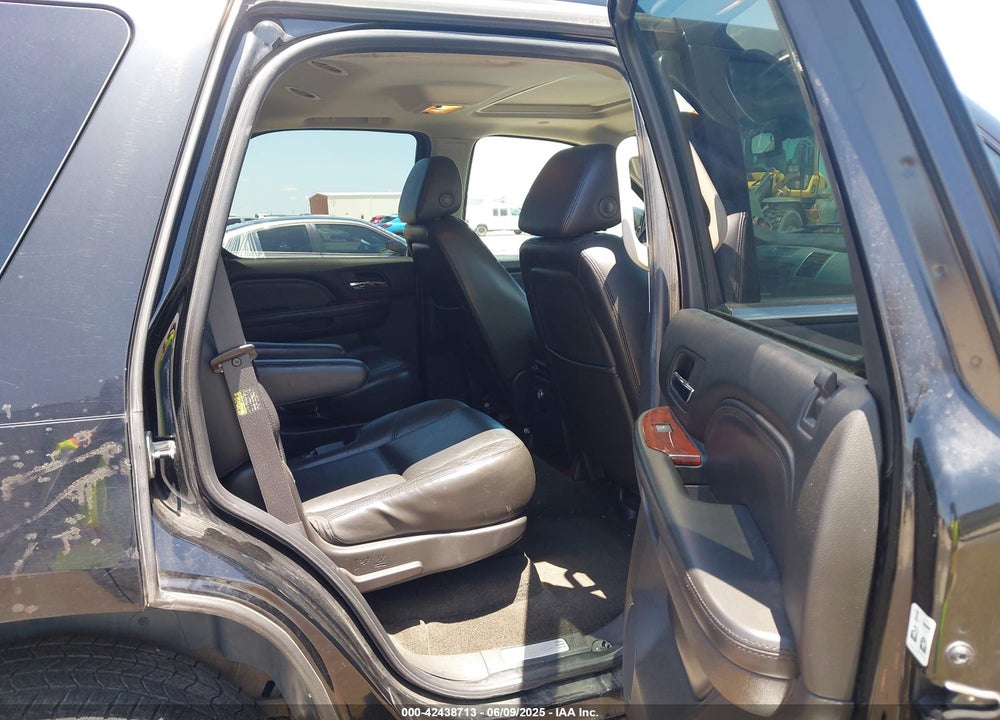 2007 CADILLAC ESCALADE VIN: 1GYFK63897R254394