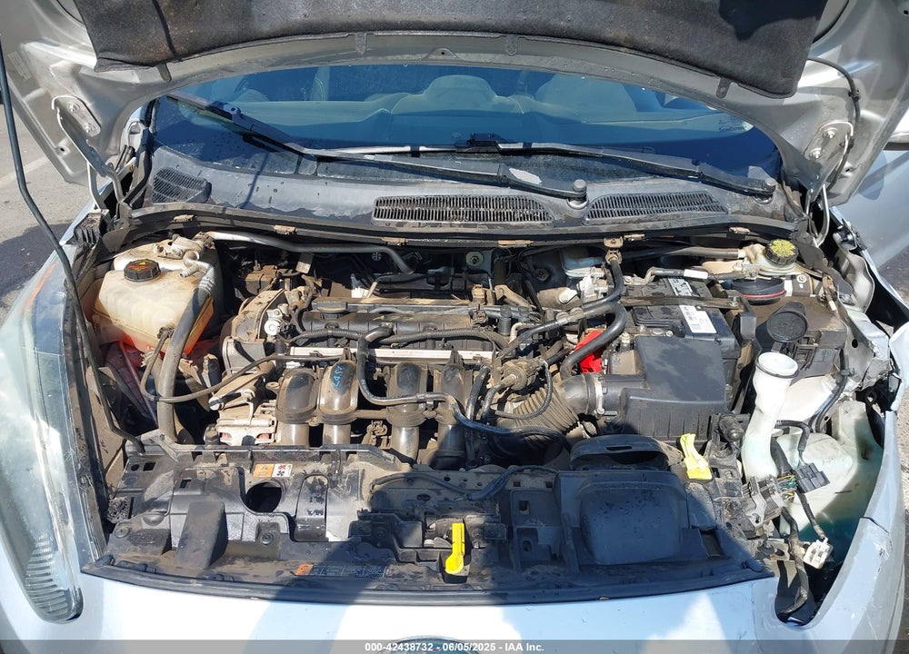 2015 FORD FIESTA VIN: 3FADP4BJ9FM164191