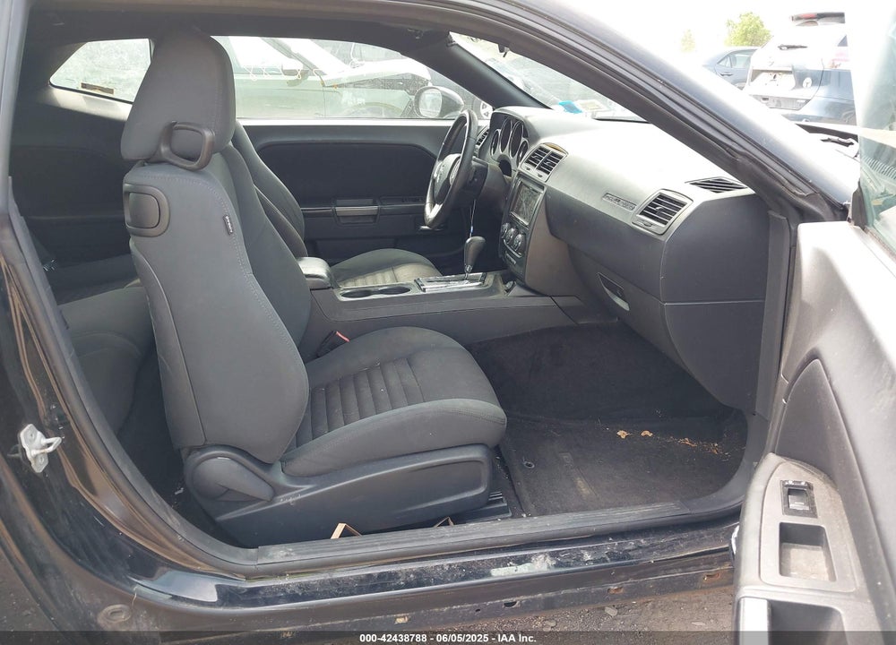 2012 DODGE CHALLENGER SXT VIN: 2C3CDYAG8CH189108