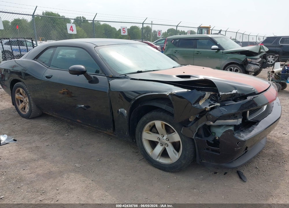 2012 DODGE CHALLENGER SXT VIN: 2C3CDYAG8CH189108