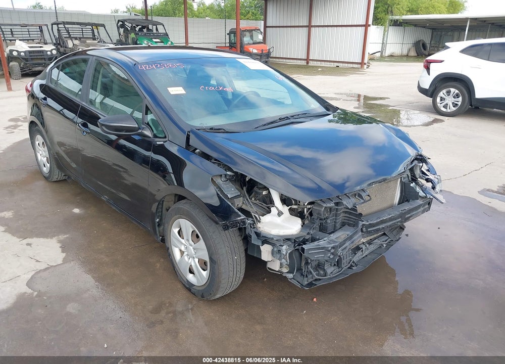 2017 KIA FORTE LX VIN: 3KPFL4A78HE103125