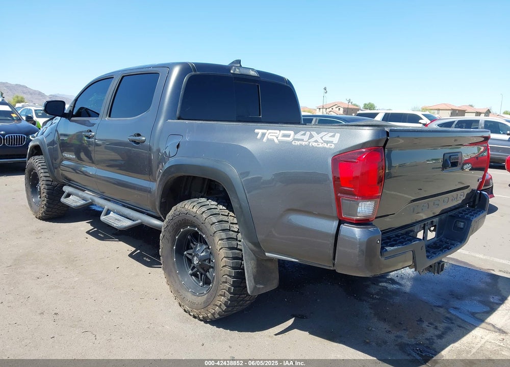 2019 TOYOTA TACOMA VIN: 3TMCZ5AN7KM239216