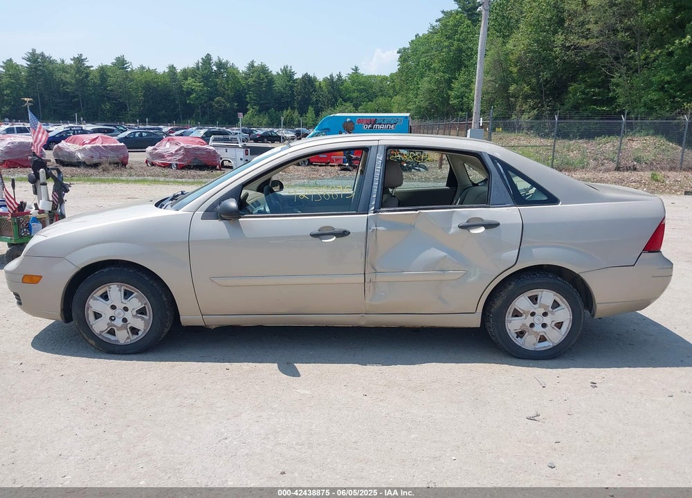 2007 FORD FOCUS S/SE/SES VIN: 1FAHP34N07W351509