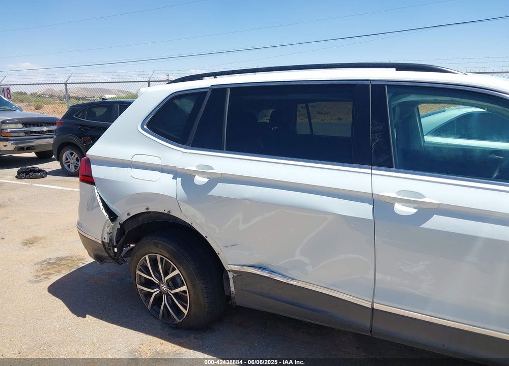 2020 VOLKSWAGEN TIGUAN 2.0T SE/2.0T SE R-LINE BLACK/2.0T SEL VIN: 3VV3B7AX3LM125847