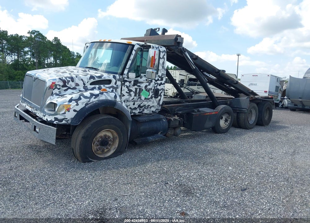2007 INTERNATIONAL 7000 7600 VIN: 3HTWYAHR17N499598