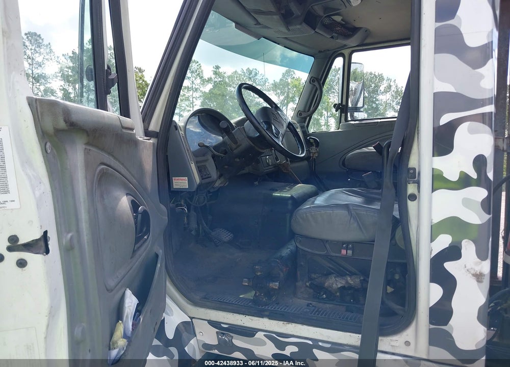 2007 INTERNATIONAL 7000 7600 VIN: 3HTWYAHR17N499598