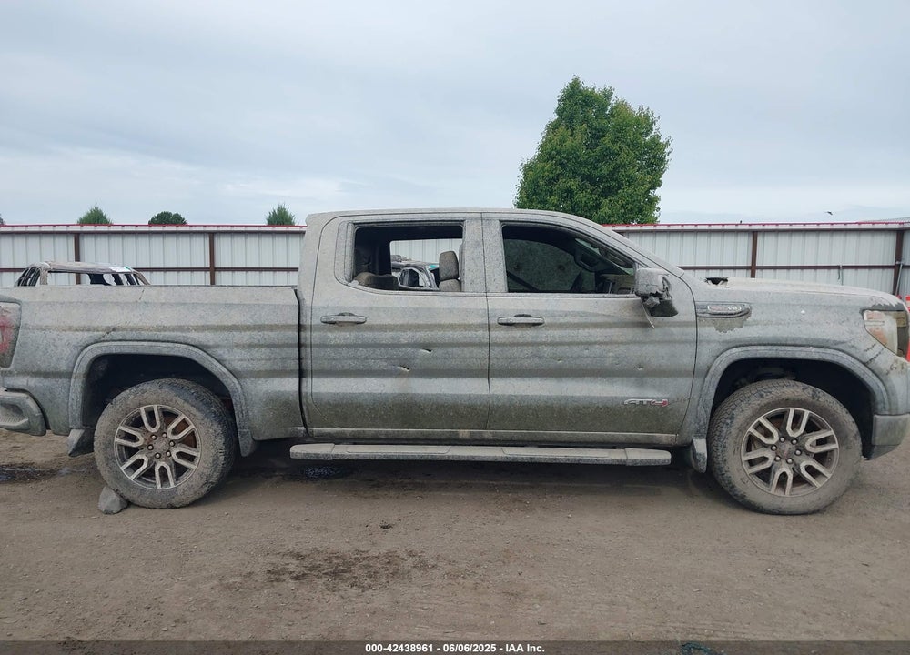 2021 GMC SIERRA 1500 4WD SHORT BOX AT4/4WD STANDARD BOX AT4 VIN: 1GTP9EEL0MZ437079