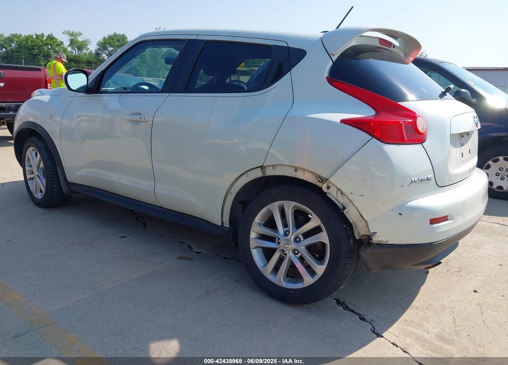 2012 NISSAN JUKE VIN: JN8AF5MV8CT127396