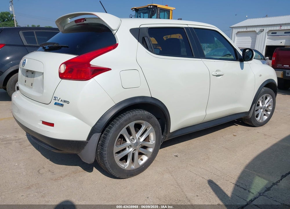 2012 NISSAN JUKE VIN: JN8AF5MV8CT127396