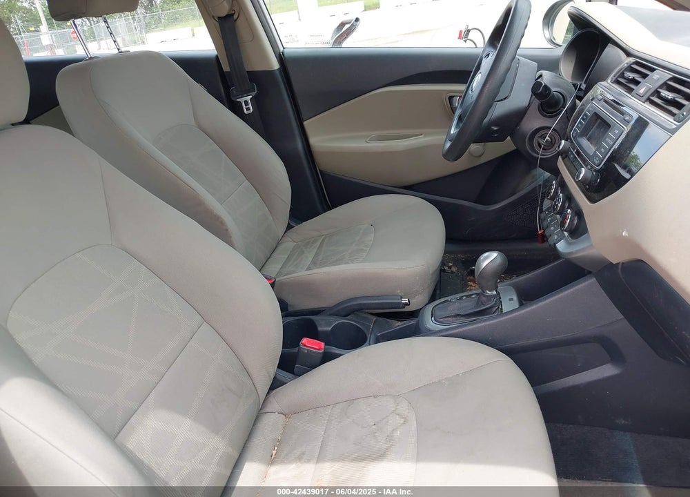 2016 KIA RIO VIN: KNADM5A37G6621574