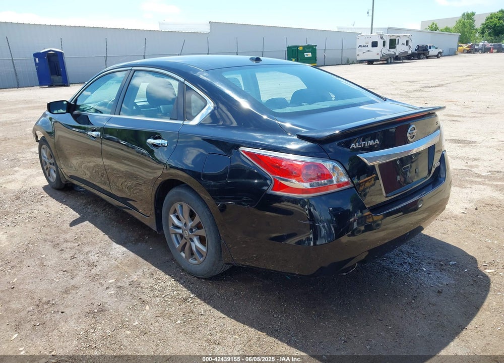 2015 NISSAN ALTIMA 2.5 S VIN: 1N4AL3AP5FC571943
