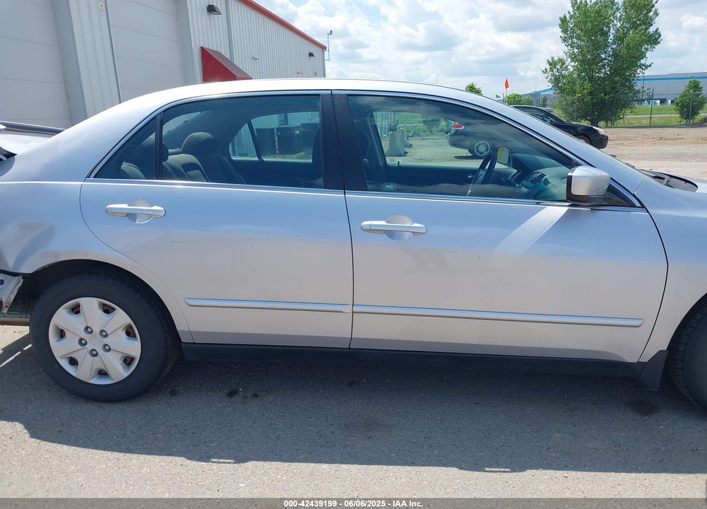 2004 HONDA ACCORD 2.4 LX VIN: 1HGCM56324A048987