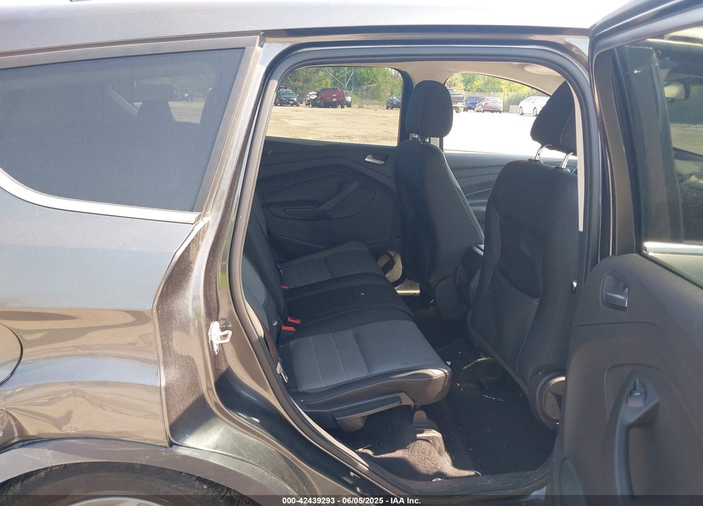 2016 FORD ESCAPE VIN: 1FMCU0G74GUC90777