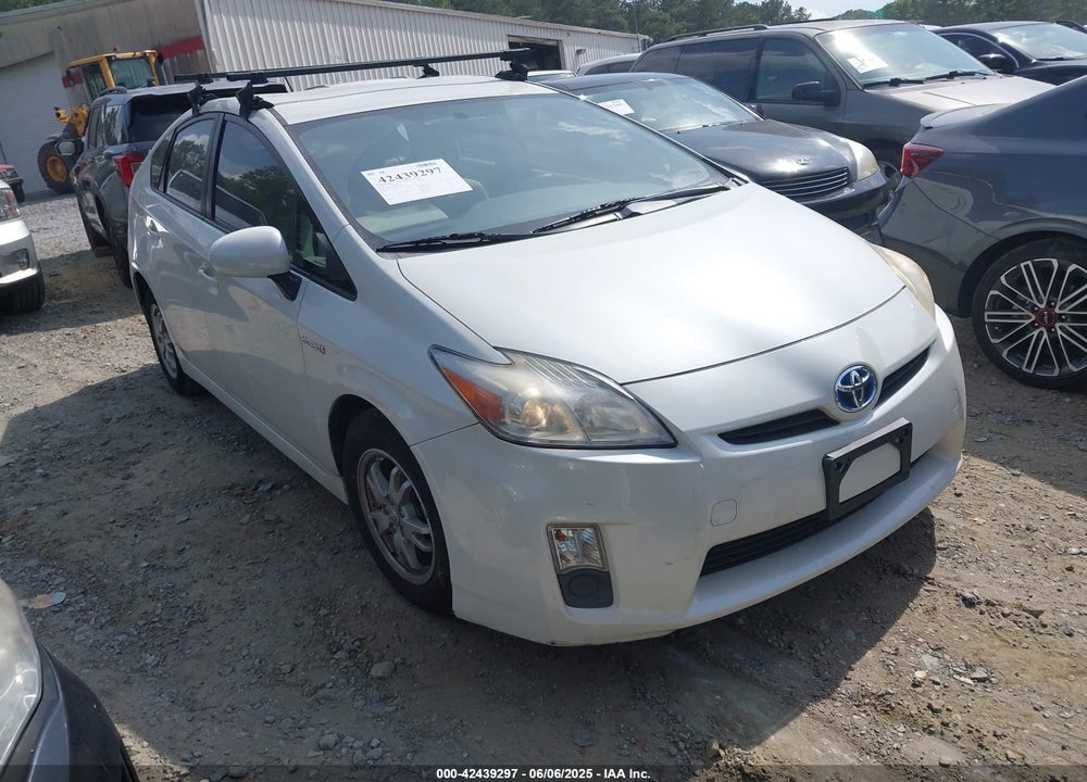 2011 TOYOTA PRIUS TWO VIN: JTDKN3DU6B1444439