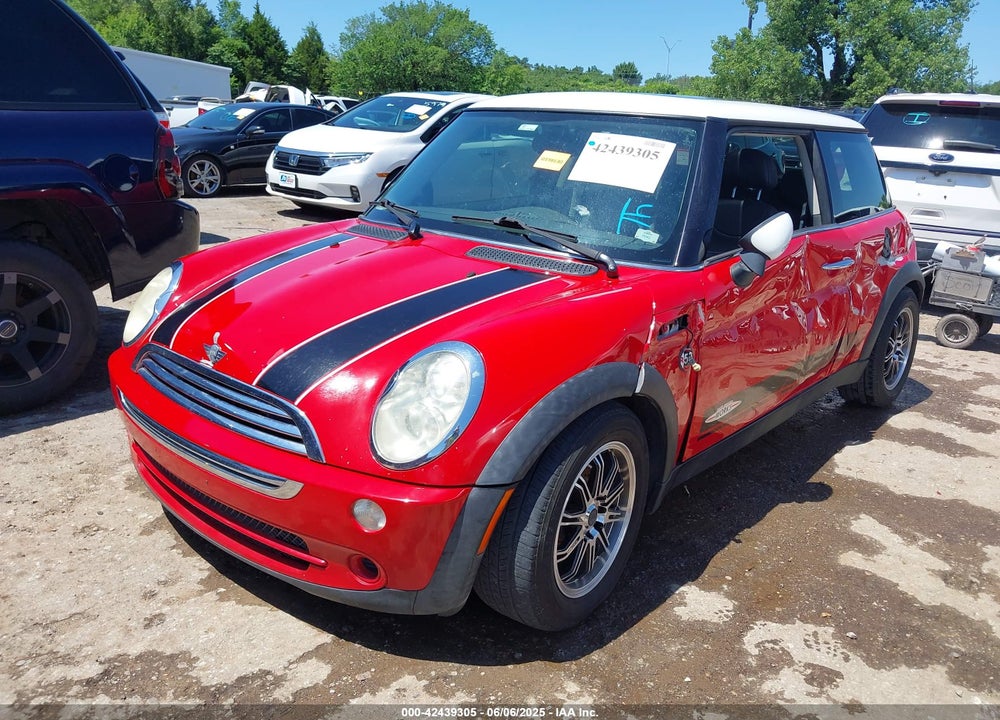 2006 MINI COOPER VIN: WMWRC33536TJ76102