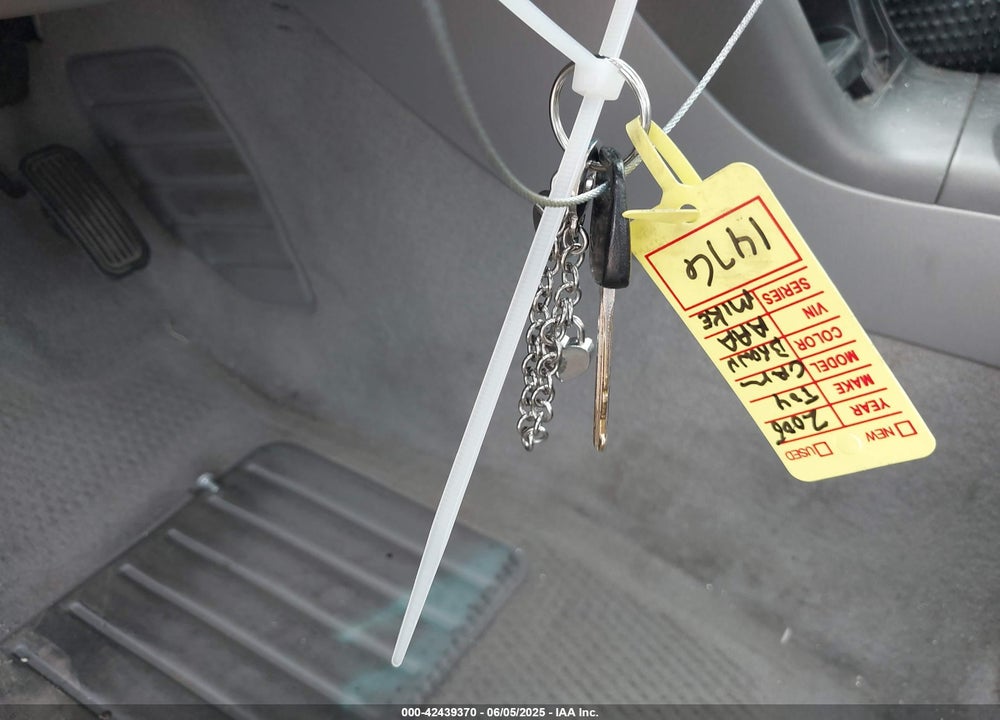 2005 TOYOTA CAMRY STD/ VIN: 4T1BE32K75U572866